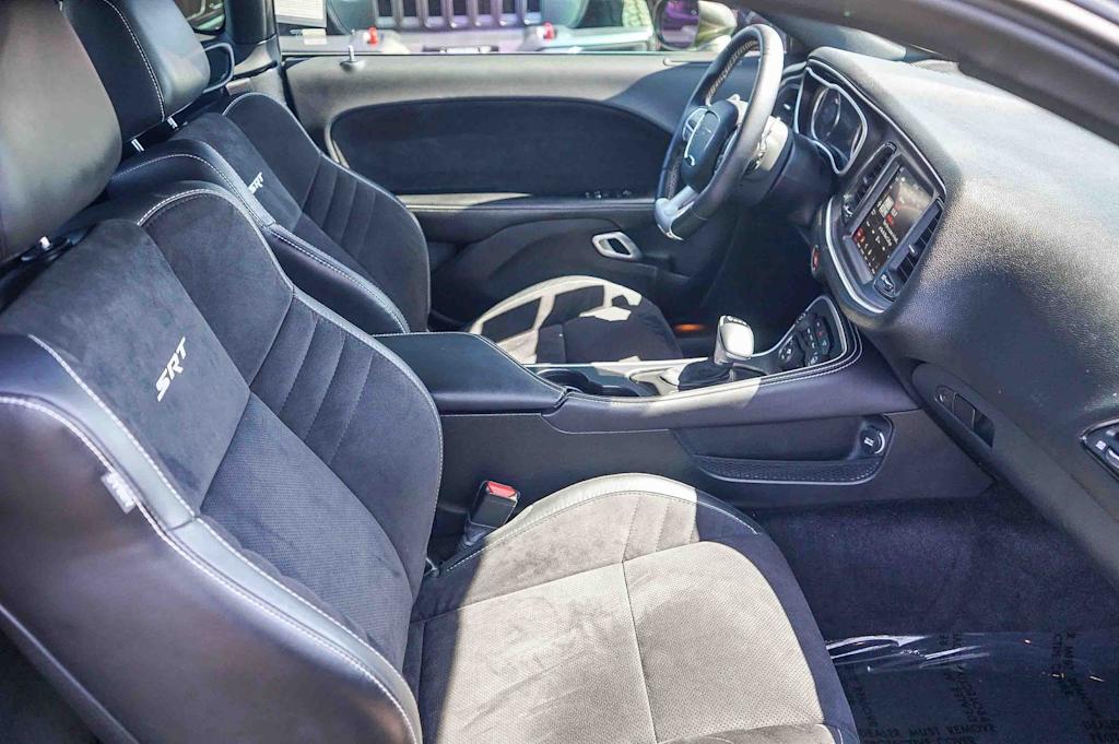 Thumbnail: 2018 Dodge Challenger - 10