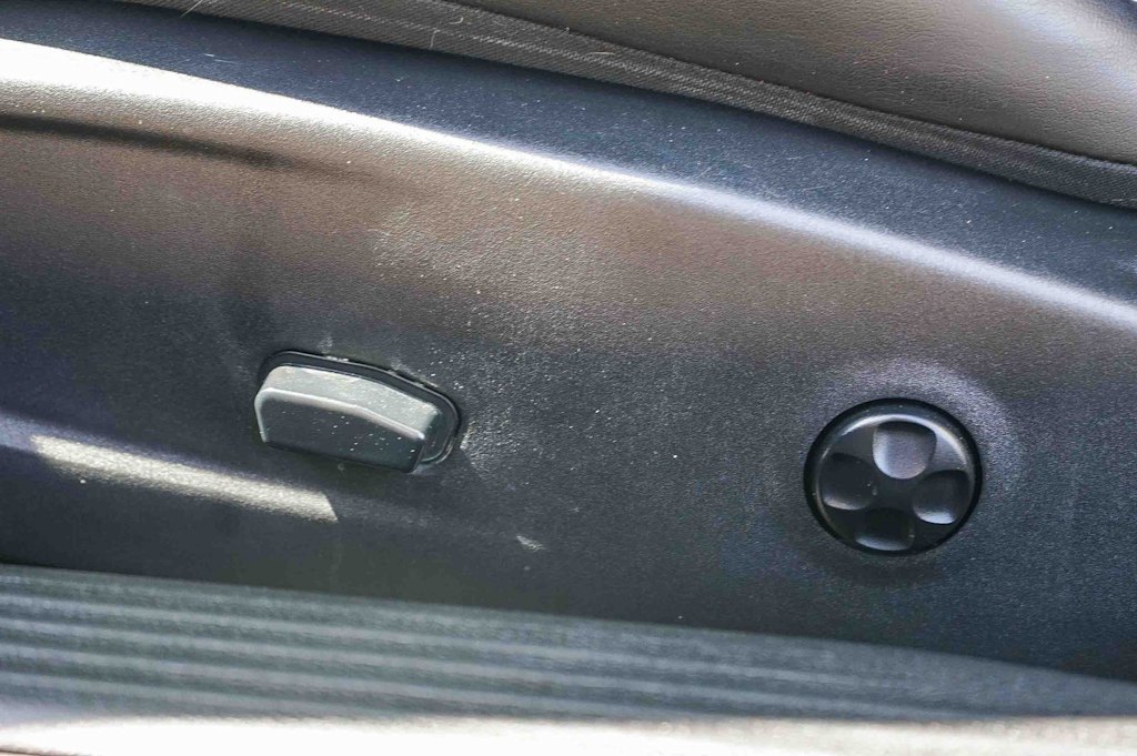 Thumbnail: 2018 Dodge Challenger - 23