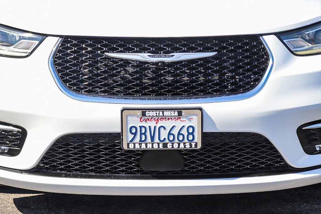 Thumbnail: 2022 Chrysler Pacifica - 20