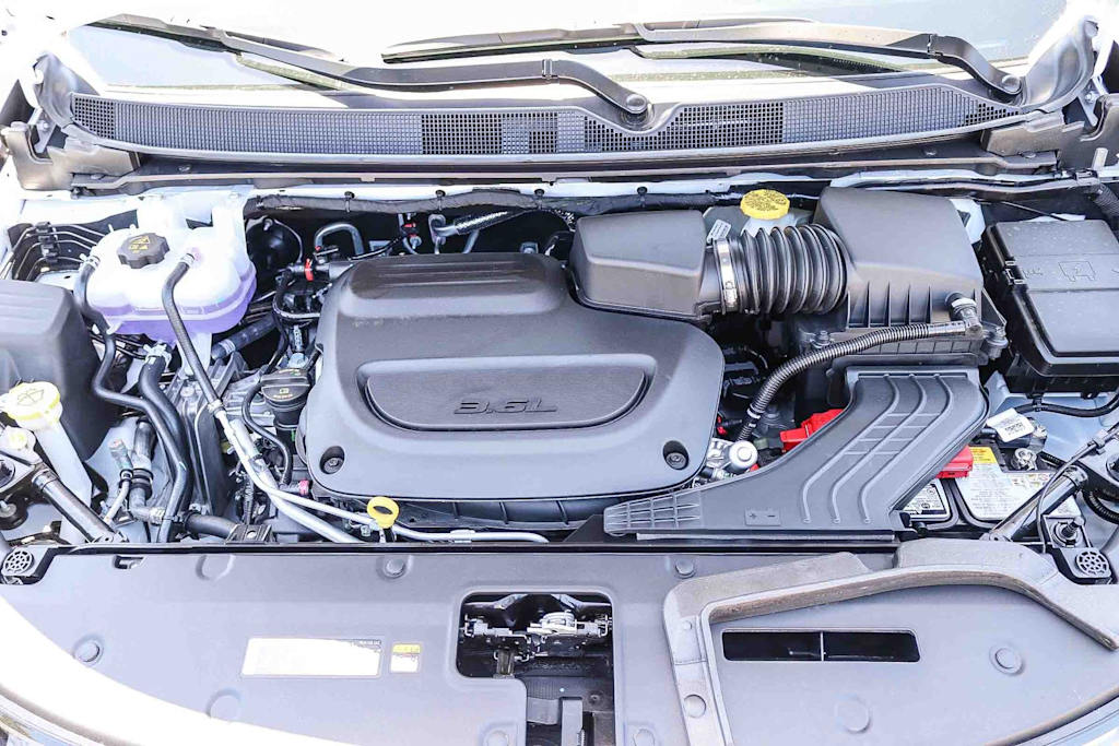 Thumbnail: 2027 Chrysler Pacifica - 8