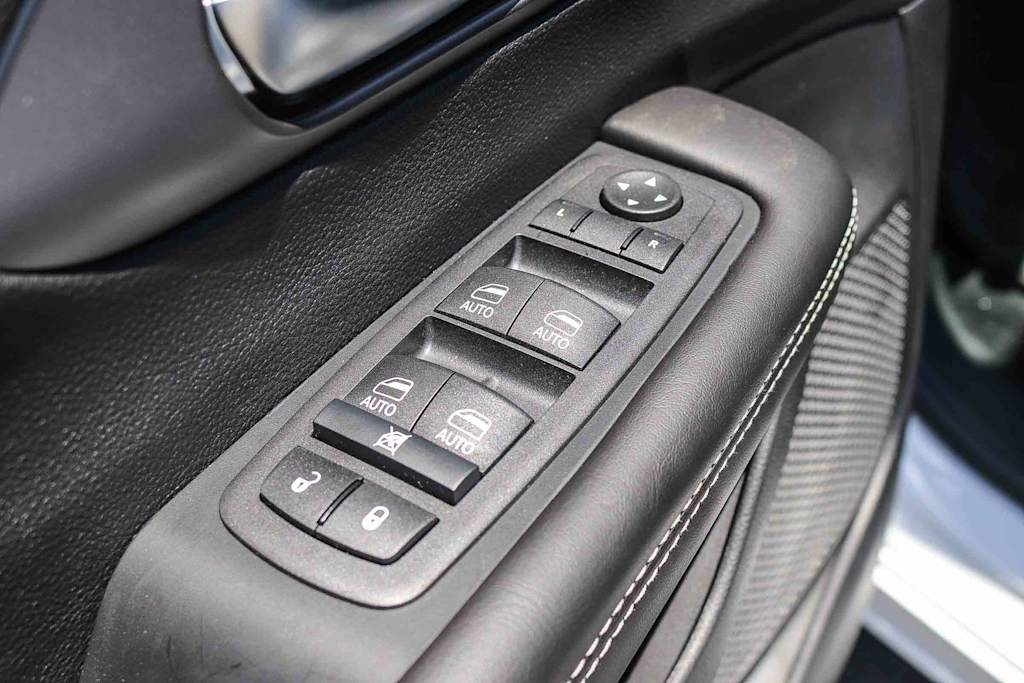 Thumbnail: 2027 Chrysler Pacifica - 25