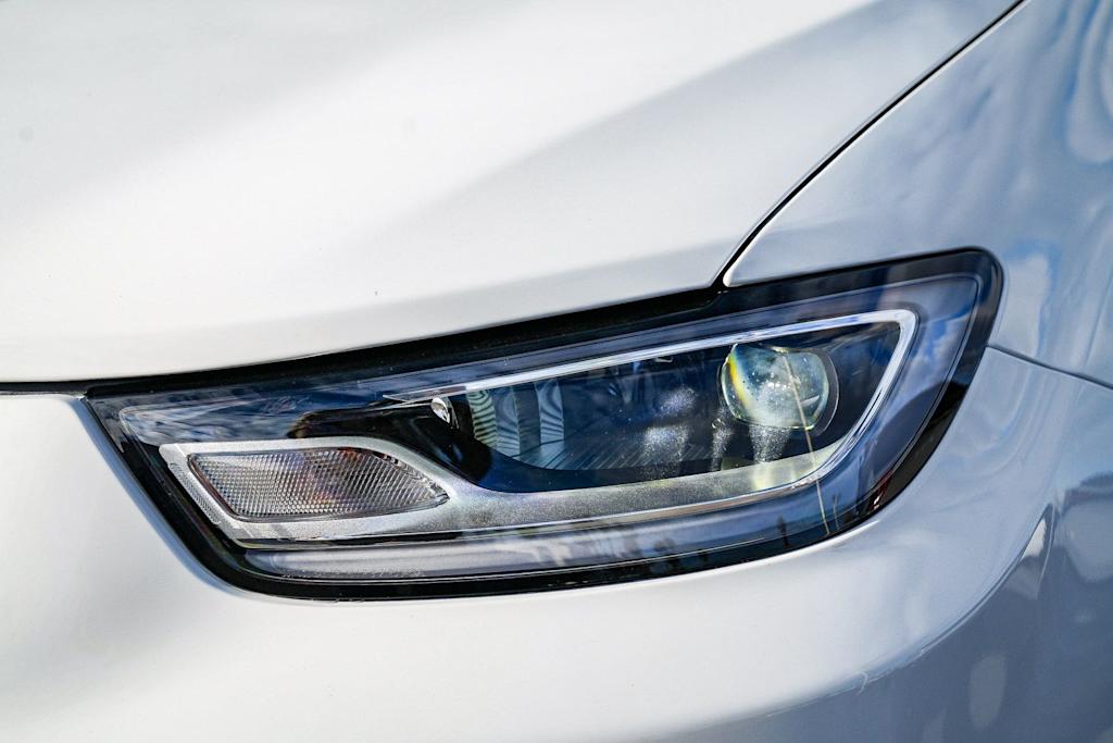 Thumbnail: 2026 Chrysler Pacifica - 18