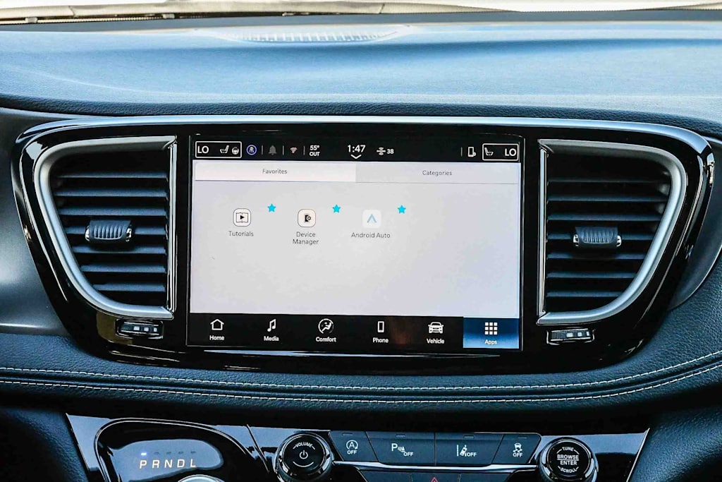 Thumbnail: 2026 Chrysler Pacifica - 21