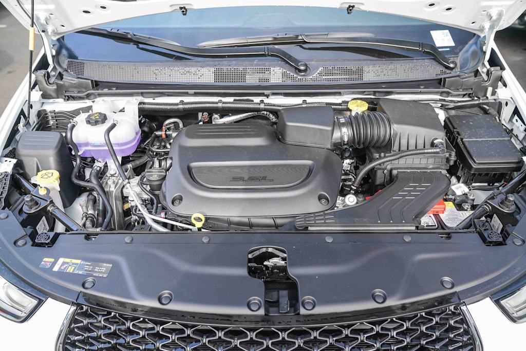 Thumbnail: 2026 Chrysler Pacifica - 7