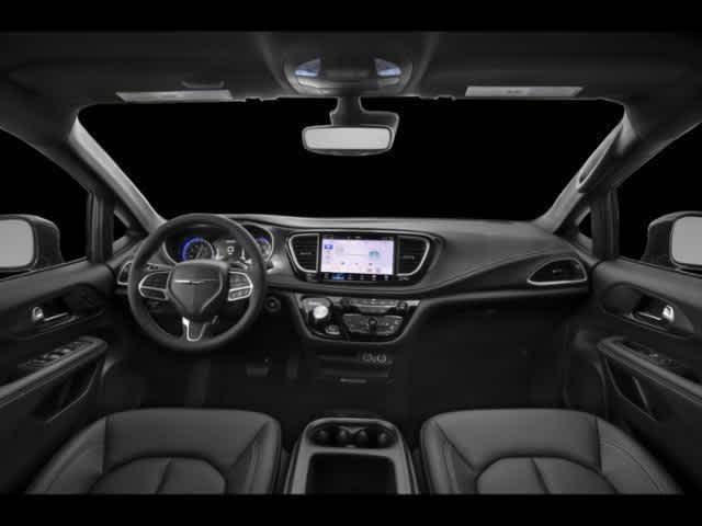 Thumbnail: 2026 Chrysler Pacifica - 5