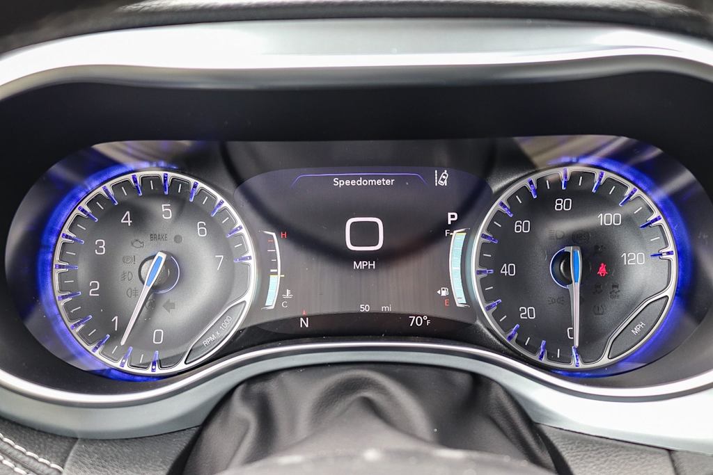 Thumbnail: 2026 Chrysler Pacifica - 14
