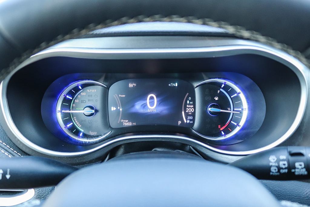 Thumbnail: 2024 Chrysler Pacifica - 14