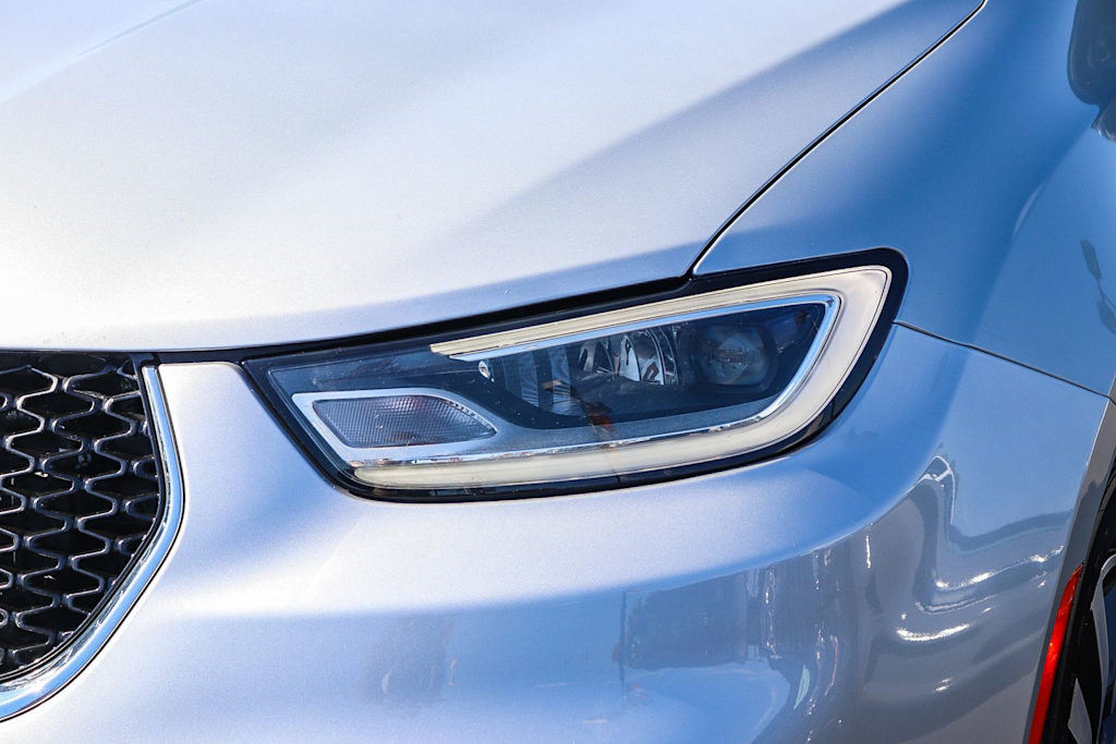 Thumbnail: 2024 Chrysler Pacifica - 19