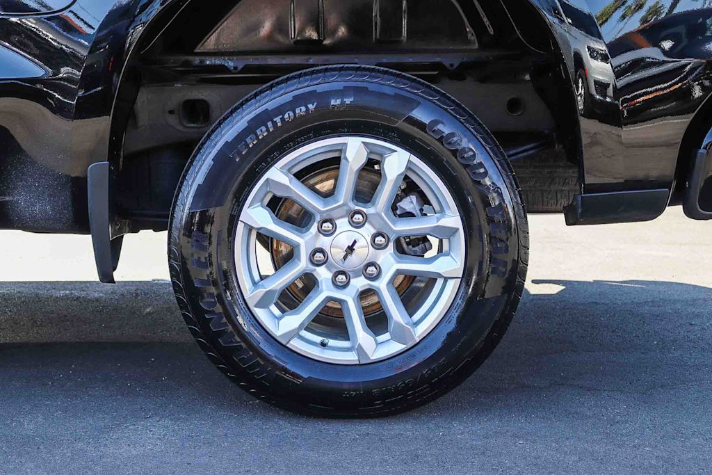 Thumbnail: 2026 Chevrolet Silverado 1500 - 21