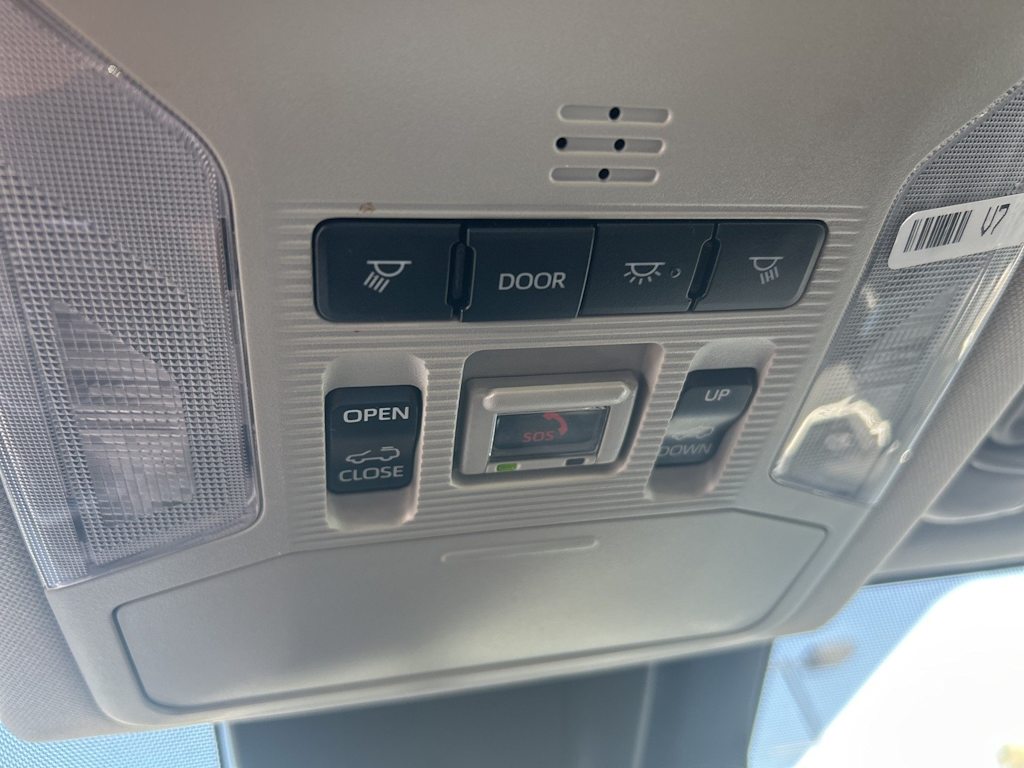 Thumbnail: 2023 Toyota RAV4 - 42