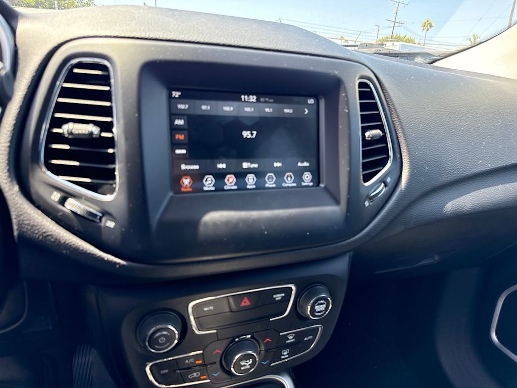 Thumbnail: 2019 Jeep Compass - 7