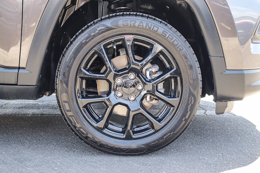 Thumbnail: 2022 Jeep Compass - 7