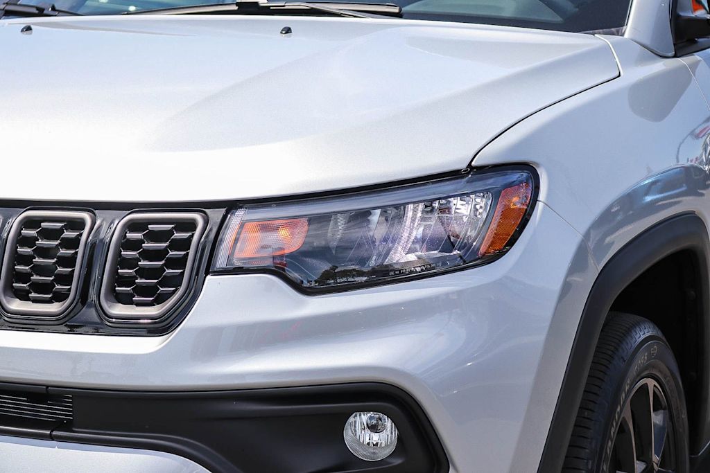 Thumbnail: 2026 Jeep Compass - 20