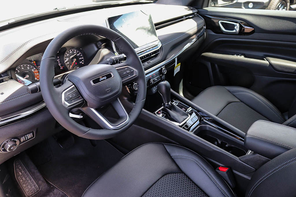 Thumbnail: 2026 Jeep Compass - 12