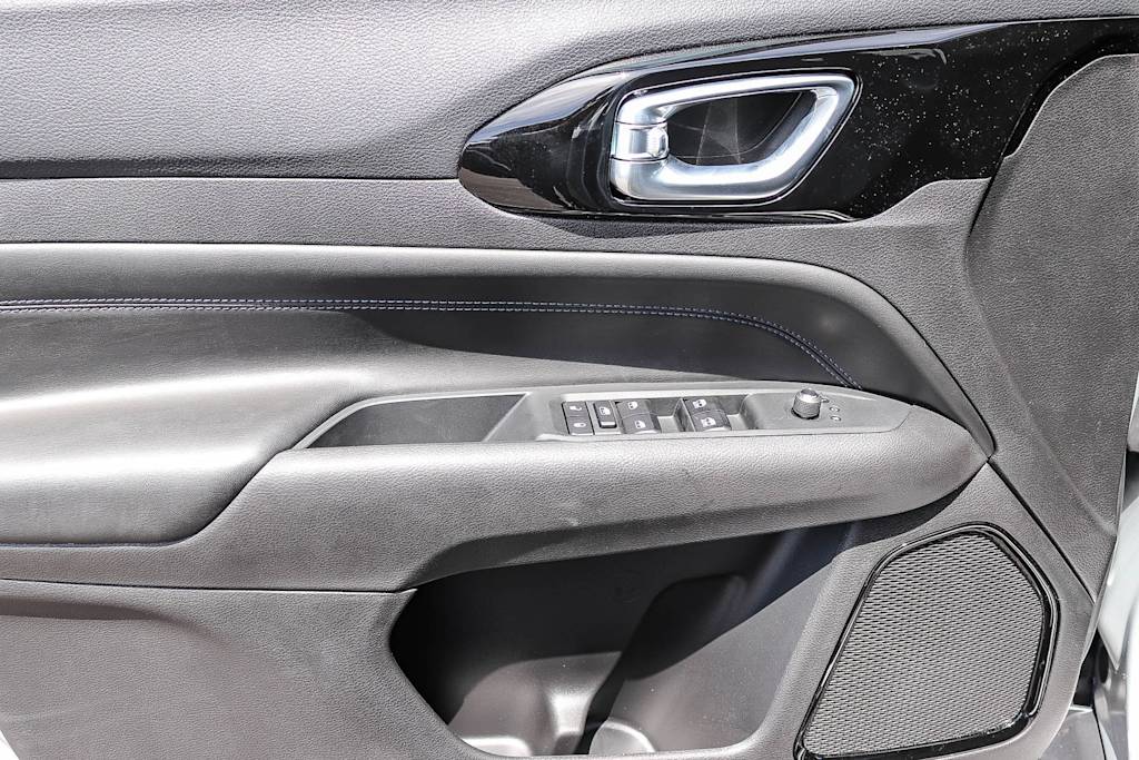 Thumbnail: 2026 Jeep Compass - 24