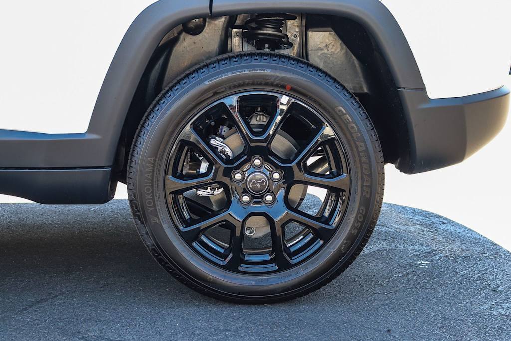 Thumbnail: 2026 Jeep Compass - 22