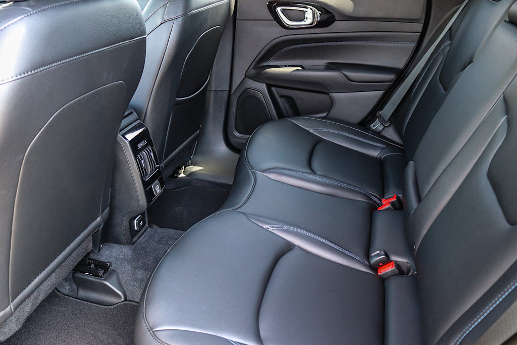 Thumbnail: 2026 Jeep Compass - 9