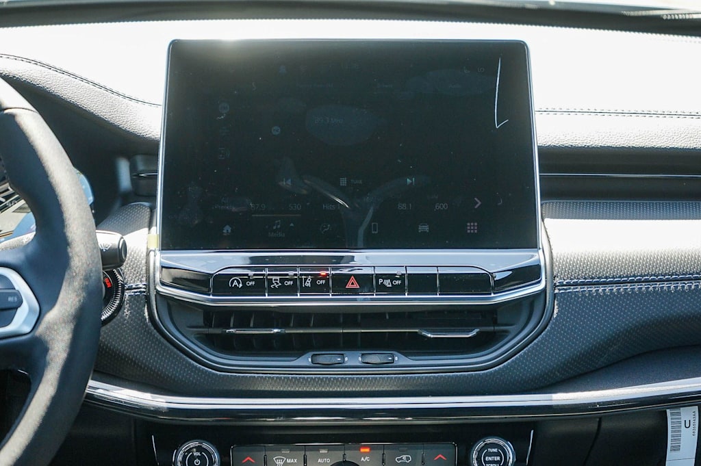 Thumbnail: 2026 Jeep Compass - 13