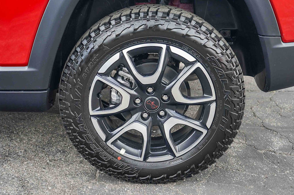 Thumbnail: 2026 Jeep Compass - 21