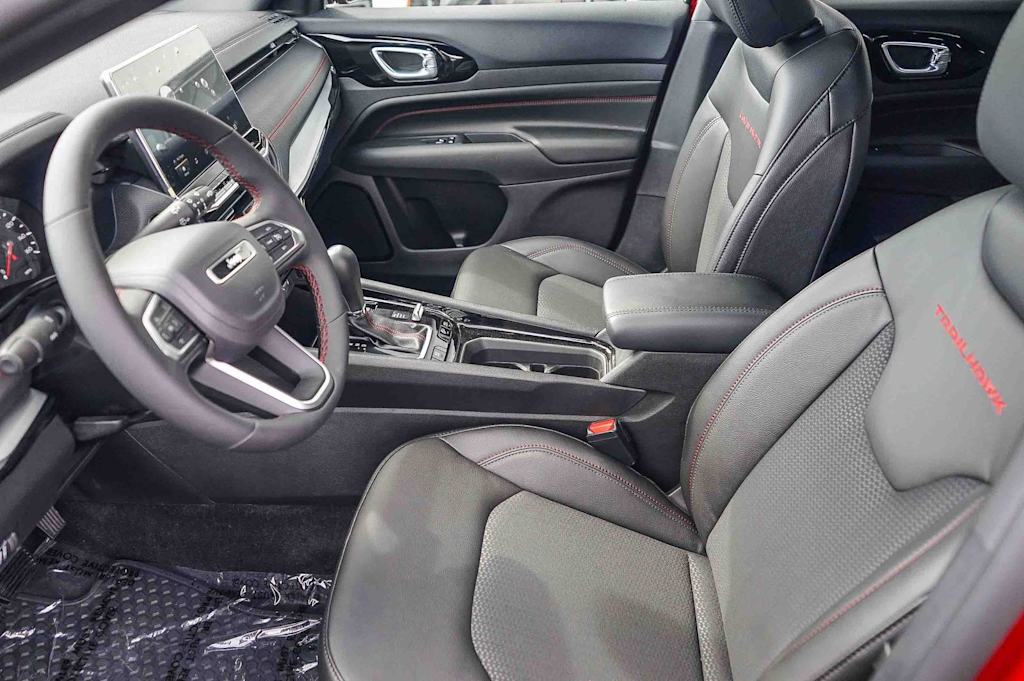 Thumbnail: 2026 Jeep Compass - 10