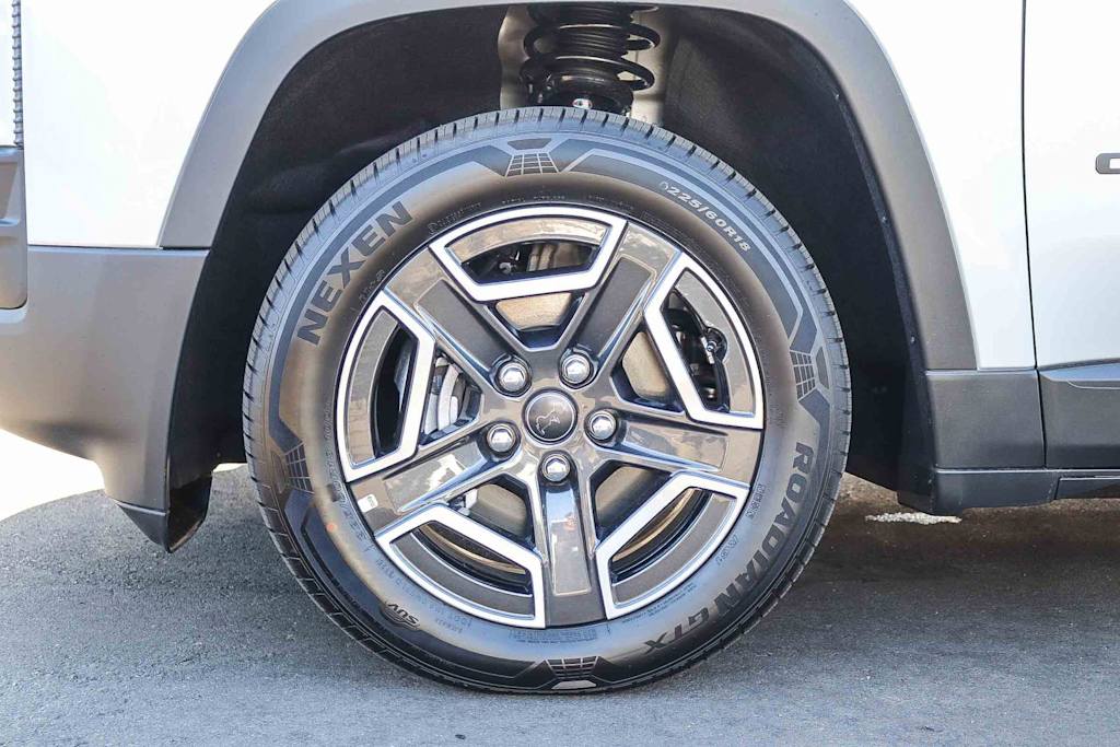 Thumbnail: 2026 Jeep Cherokee - 6