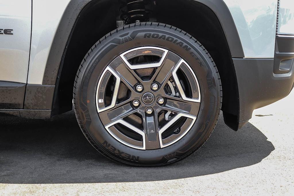 Thumbnail: 2026 Jeep Cherokee - 7