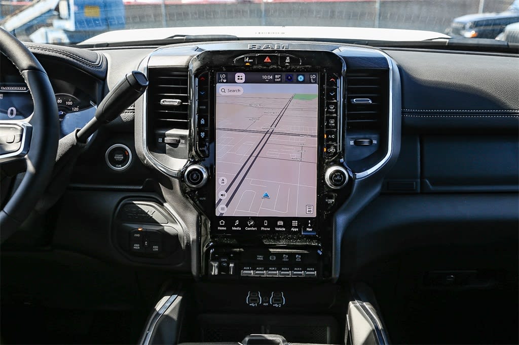 2025 RAM 3500 Laramie 13