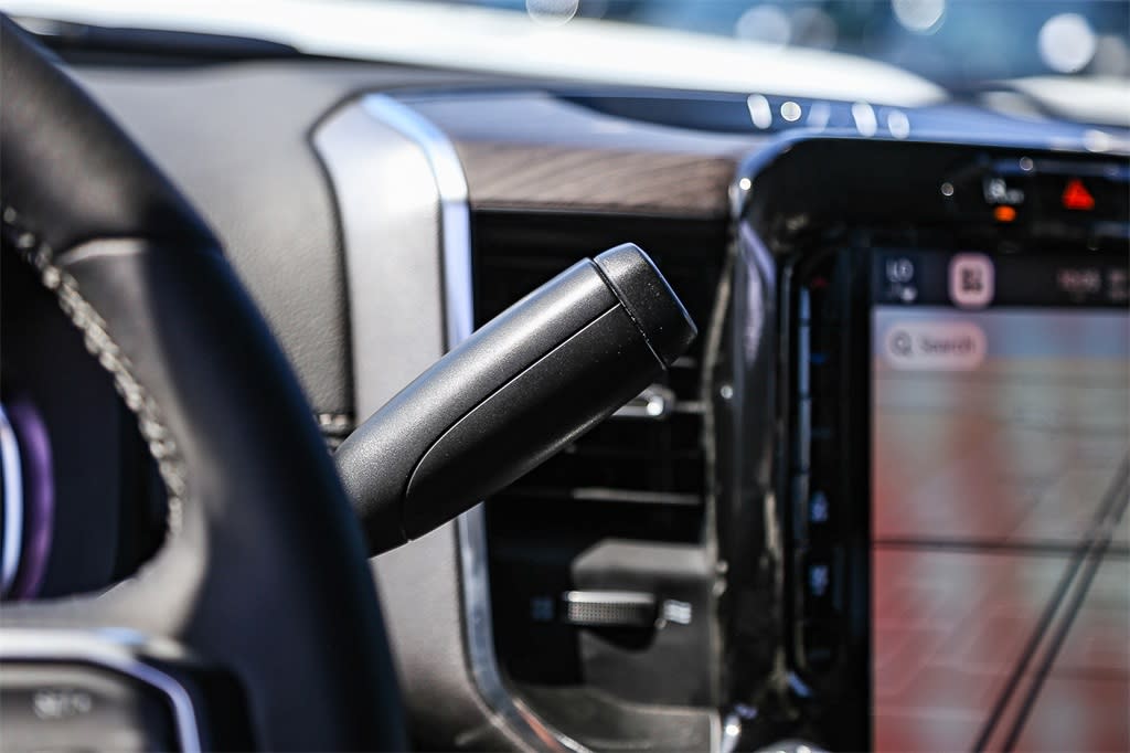 2025 RAM 3500 Laramie 22