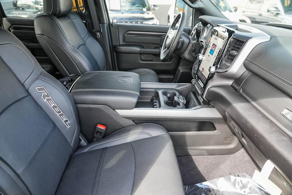 Thumbnail: 2026 RAM 2500 - 9