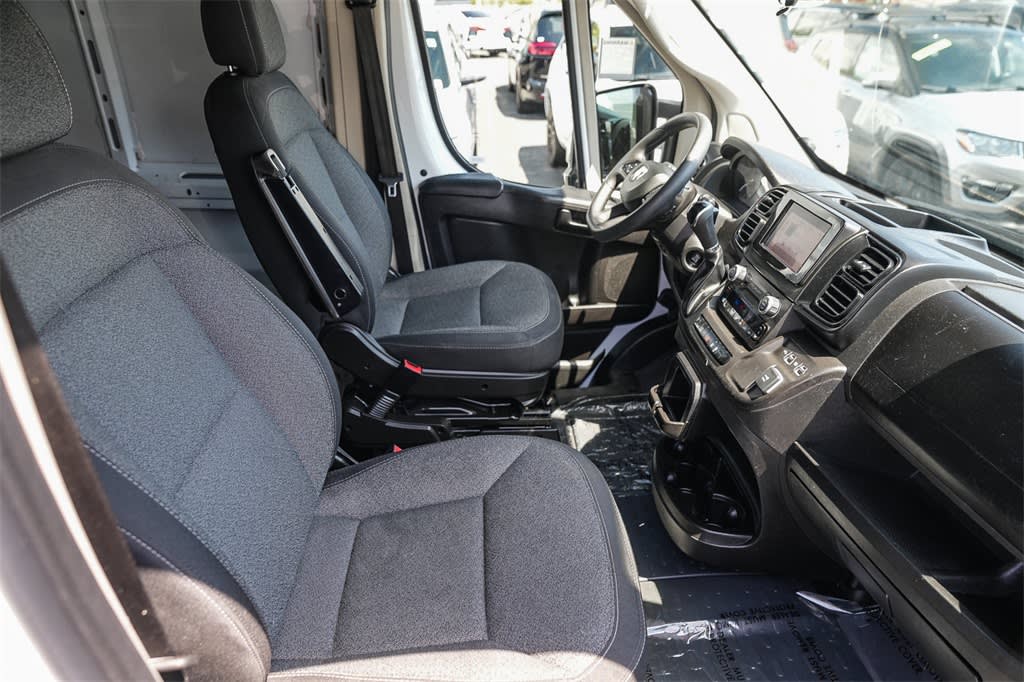 2022 RAM ProMaster 2500 8
