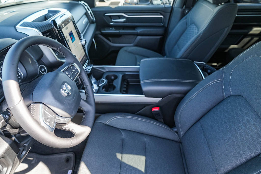 Thumbnail: 2026 RAM 1500 - 10