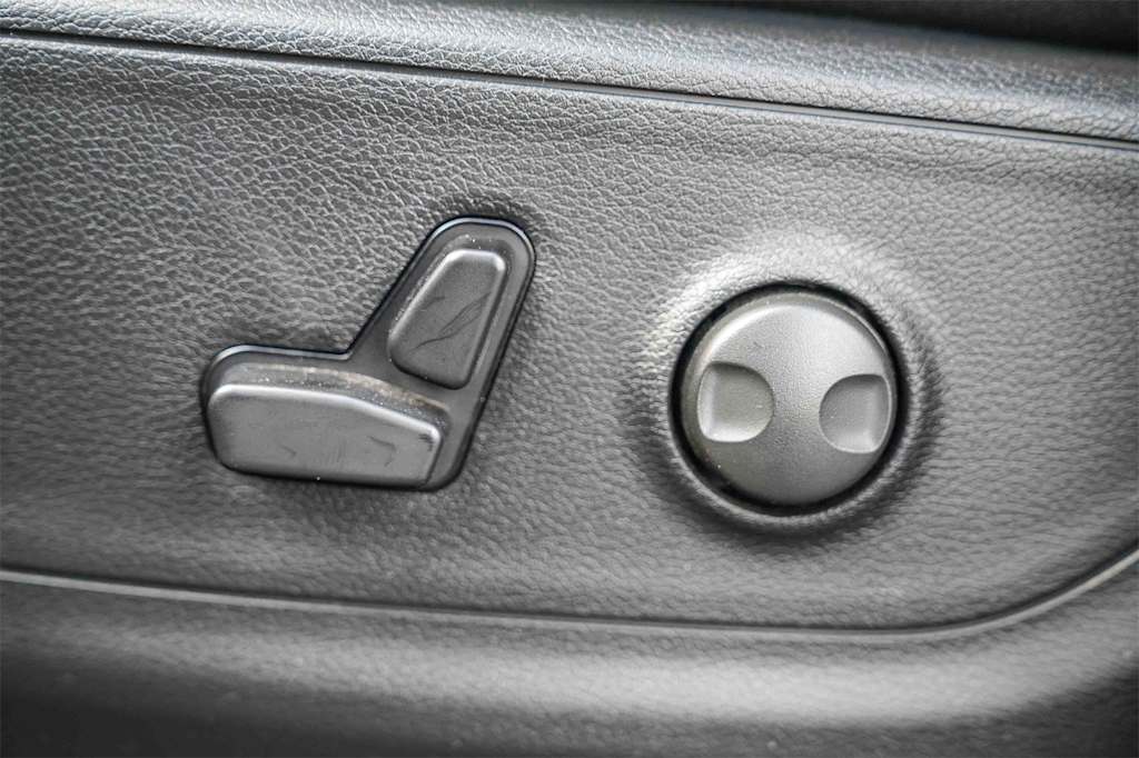 Thumbnail: 2026 RAM 1500 - 23