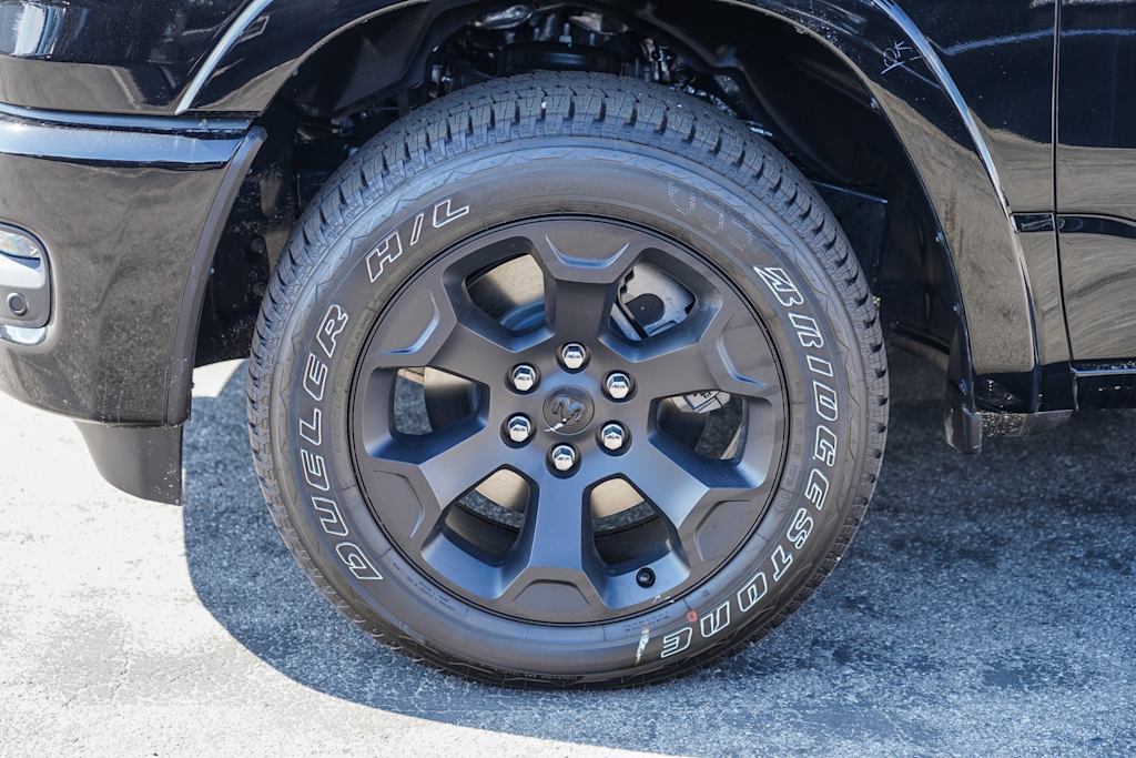 Thumbnail: 2026 RAM 1500 - 7