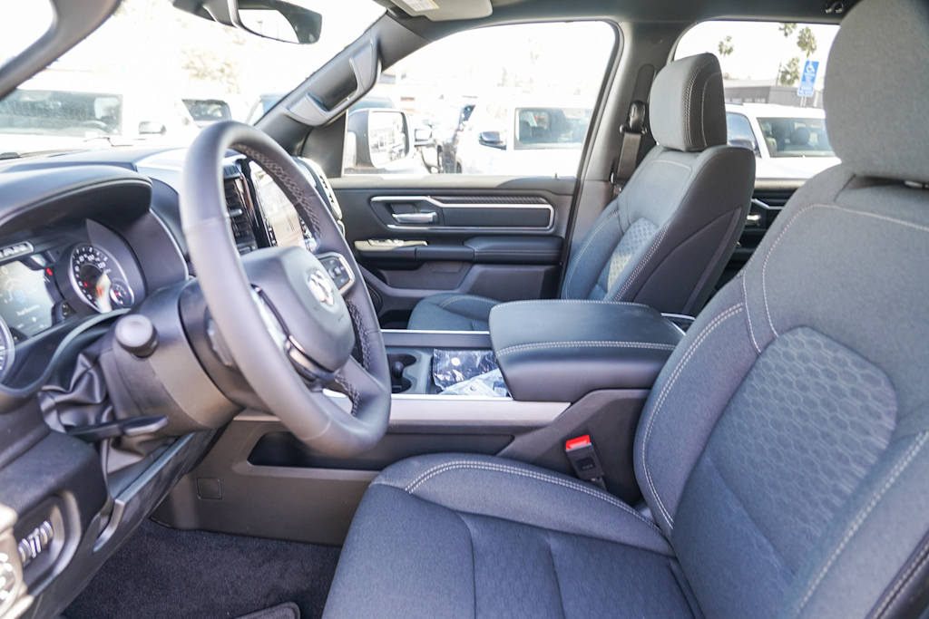 Thumbnail: 2026 RAM 1500 - 11