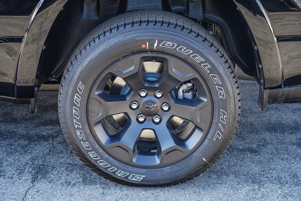 Thumbnail: 2026 RAM 1500 - 21