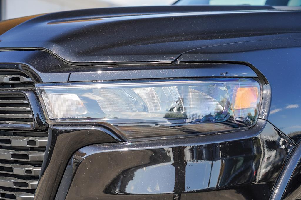 Thumbnail: 2026 RAM 1500 - 17