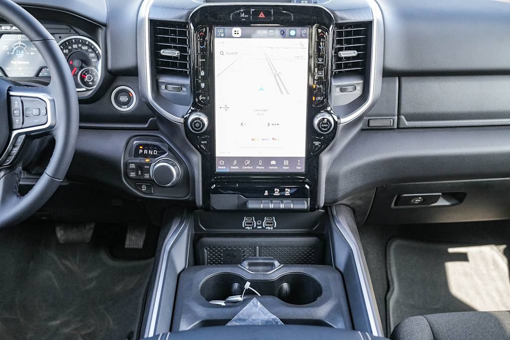 Thumbnail: 2026 RAM 1500 - 8