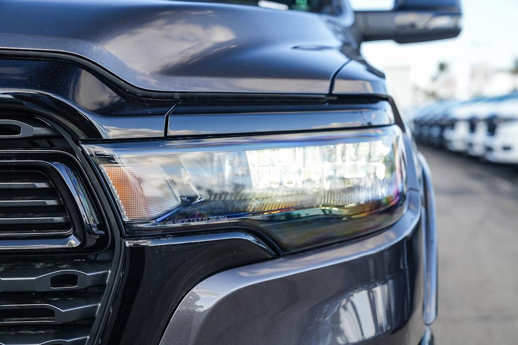 Thumbnail: 2026 RAM 1500 - 18