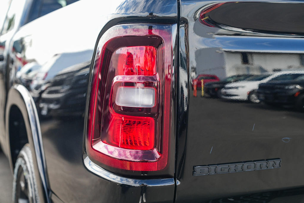 Thumbnail: 2026 RAM 1500 - 17