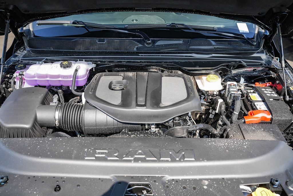 Thumbnail: 2026 RAM 1500 - 6