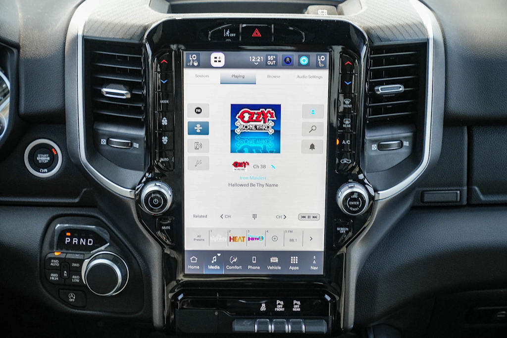 Thumbnail: 2026 RAM 1500 - 19