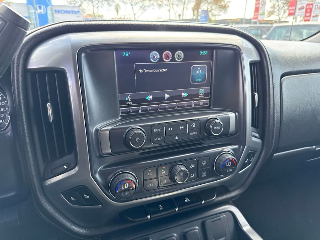 Thumbnail: 2014 Chevrolet Silverado 1500 - 8