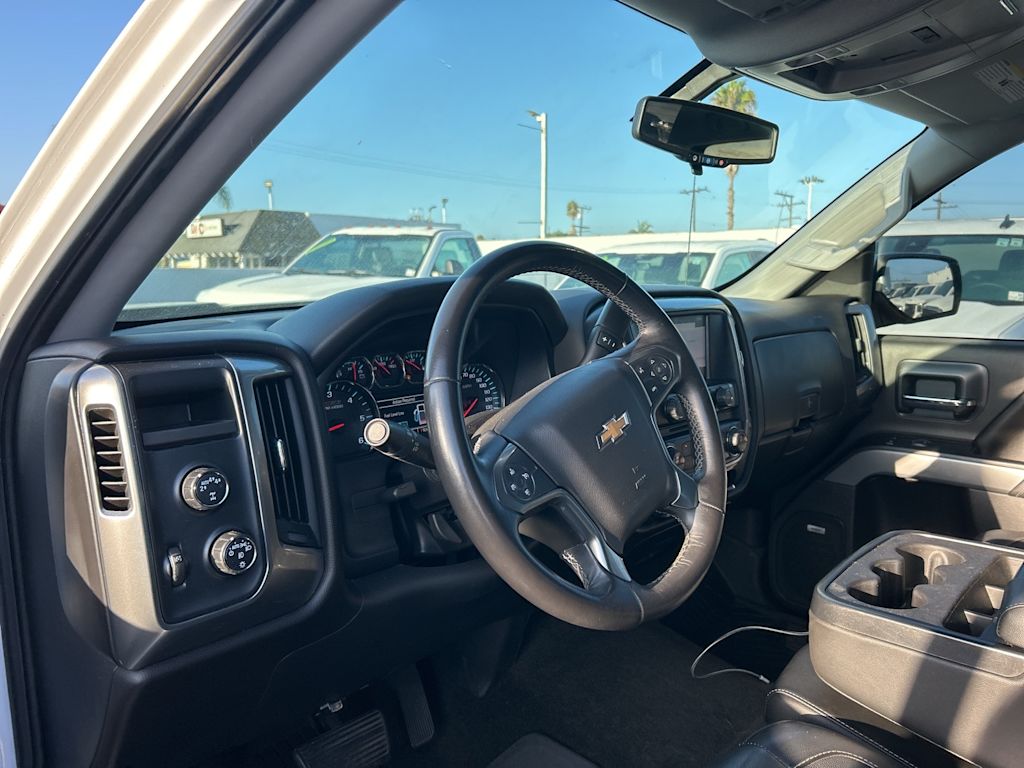 Thumbnail: 2017 Chevrolet Silverado 1500 - 2