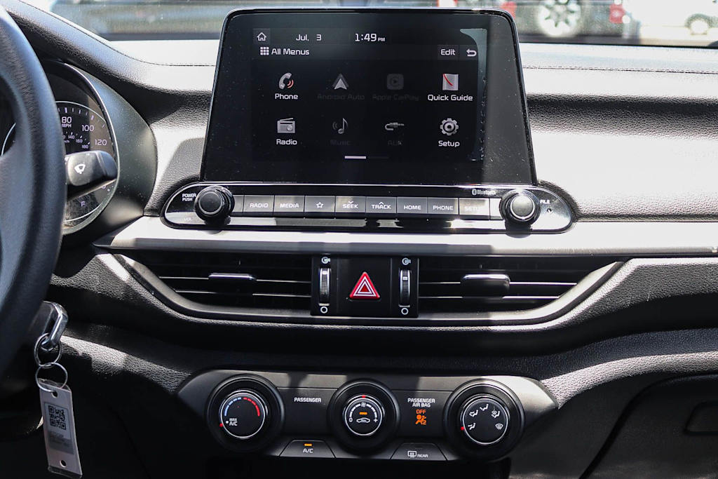Thumbnail: 2020 Kia Forte - 13