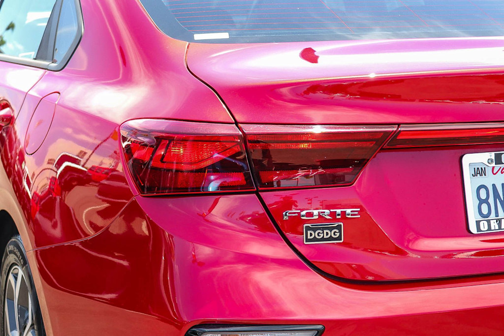 Thumbnail: 2020 Kia Forte - 19