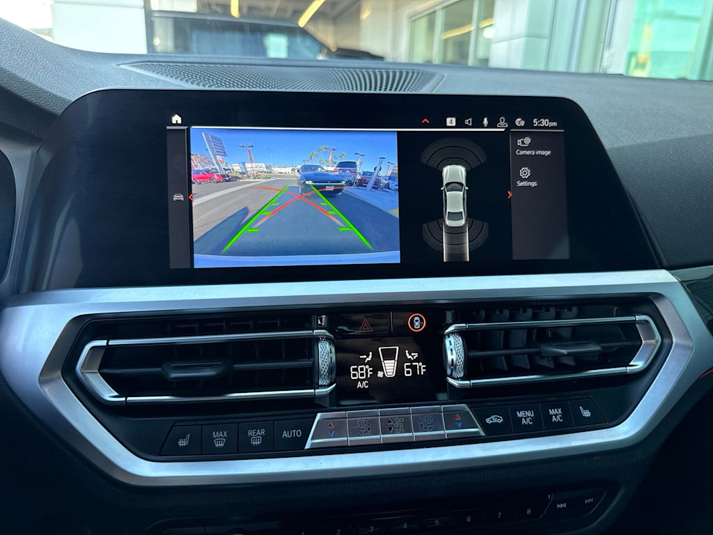 Thumbnail: 2019 BMW 3 Series - 23