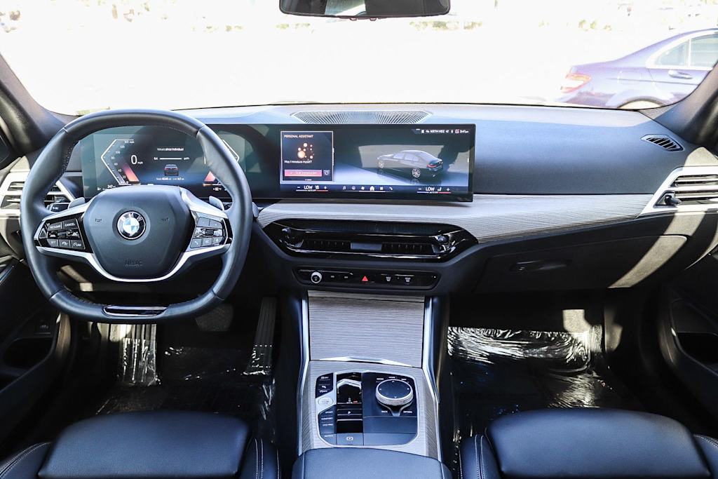 Thumbnail: 2025 BMW 3 Series - 2