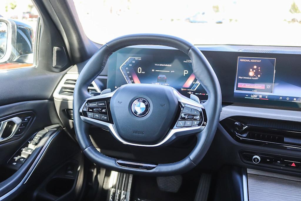 Thumbnail: 2025 BMW 3 Series - 8