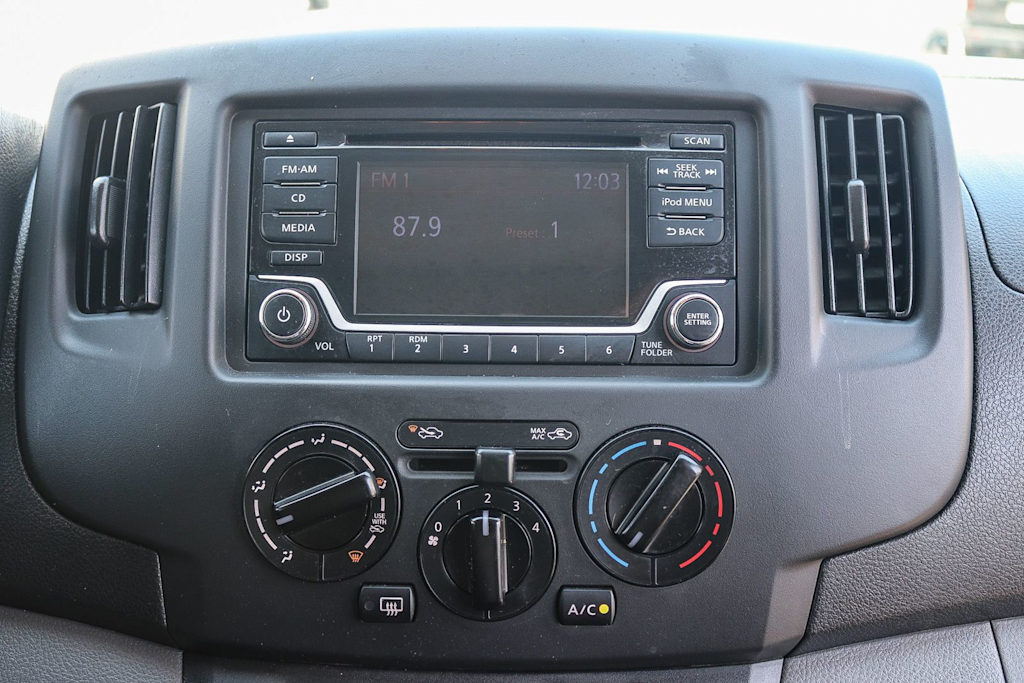 Thumbnail: 2019 Nissan NV200 - 11