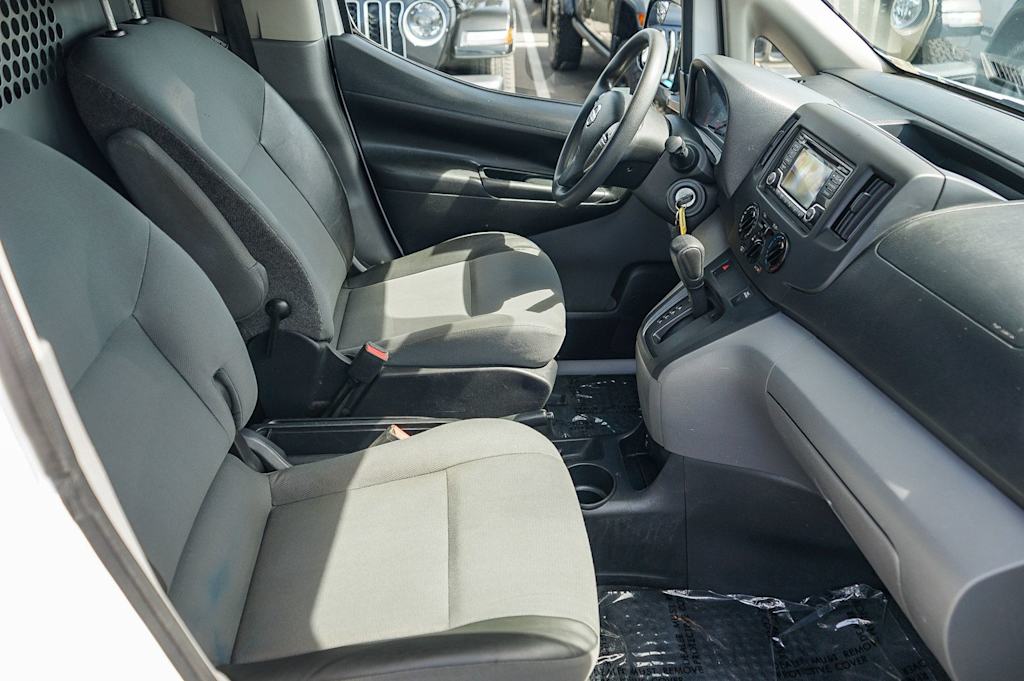 Thumbnail: 2018 Nissan NV200 - 8